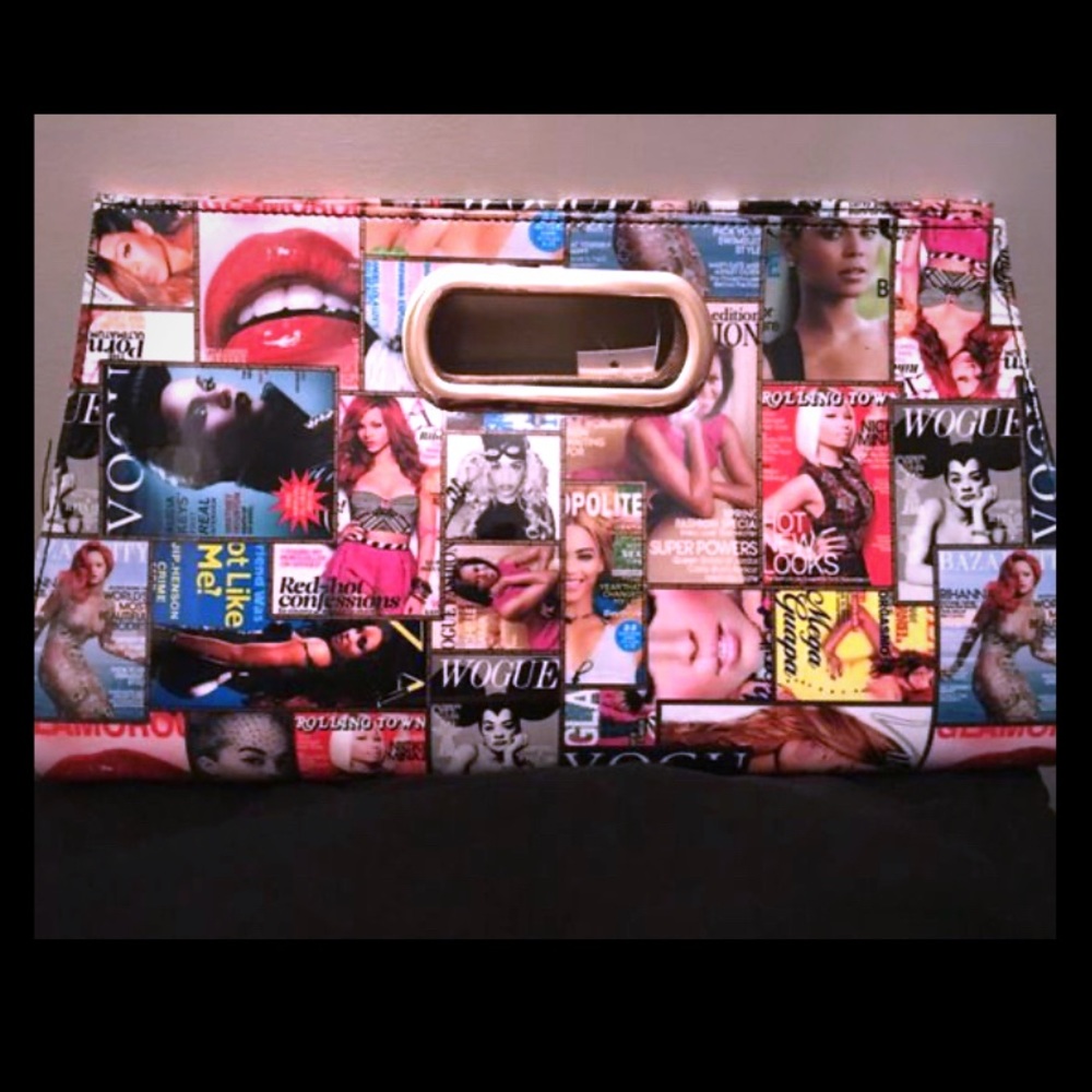 Cute Clutch